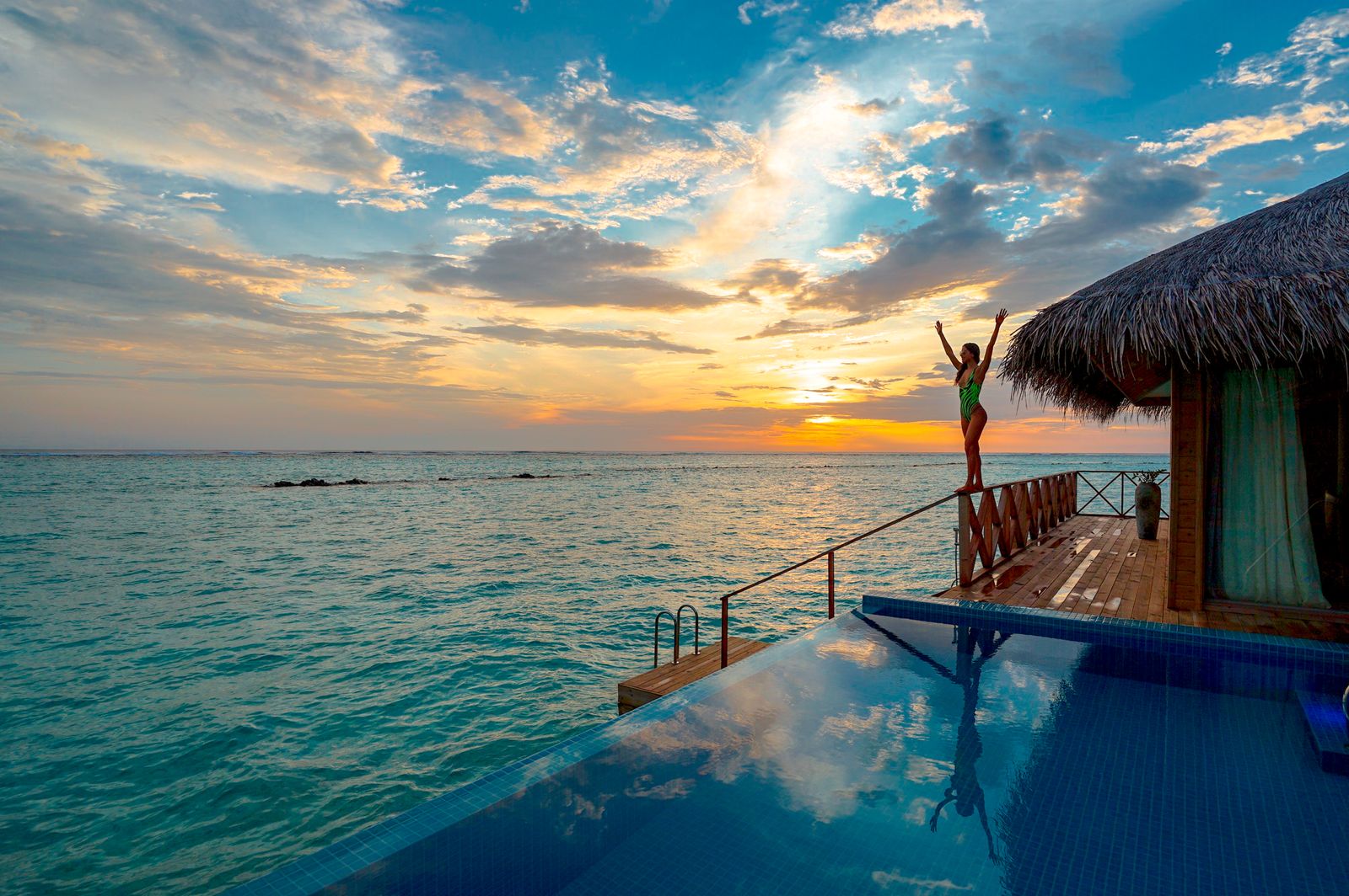 Caribbean in August: Best Islands, Weather Risk, and Smart Booking Tips